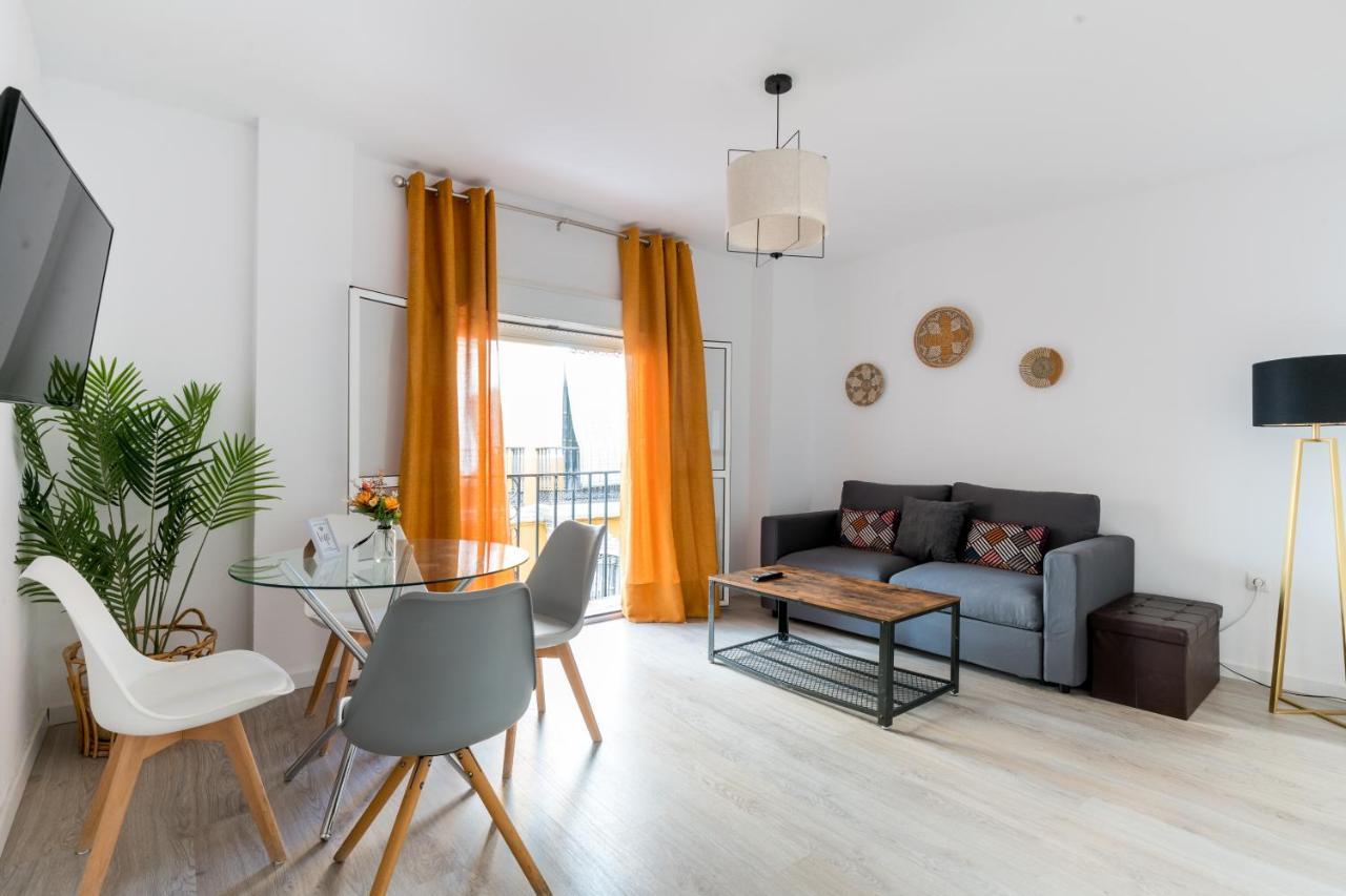Olehousing - Cathedral Terrace Apartments เซบีญา ภายนอก รูปภาพ