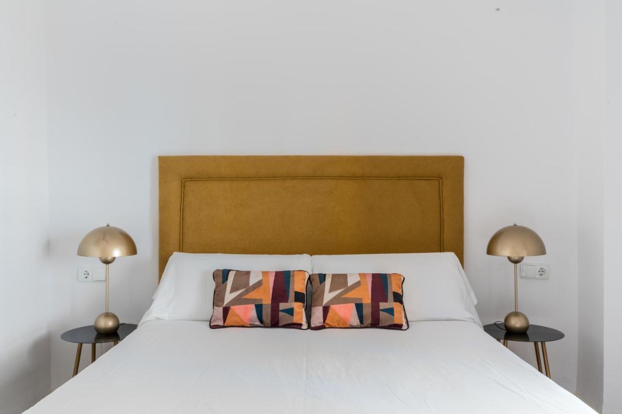 Olehousing - Cathedral Terrace Apartments เซบีญา ภายนอก รูปภาพ