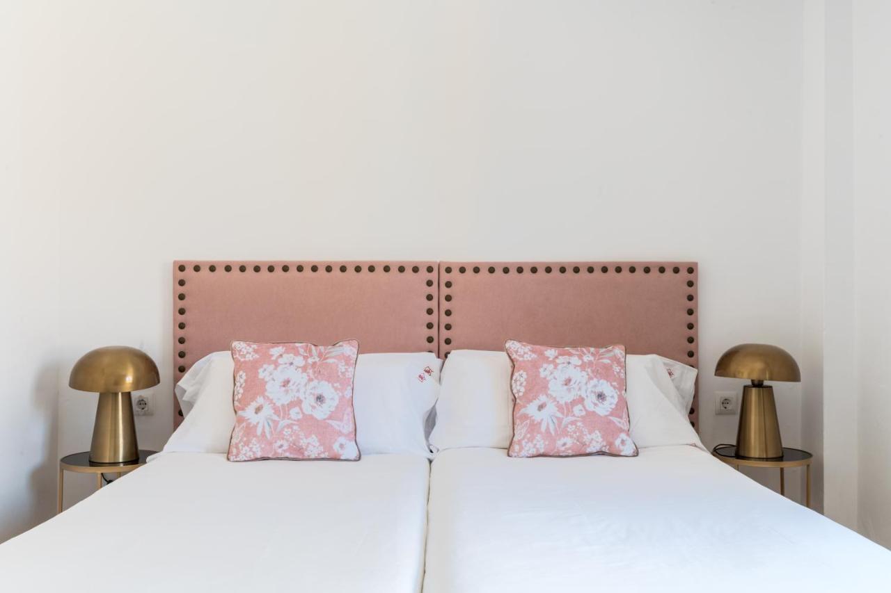 Olehousing - Cathedral Terrace Apartments เซบีญา ภายนอก รูปภาพ